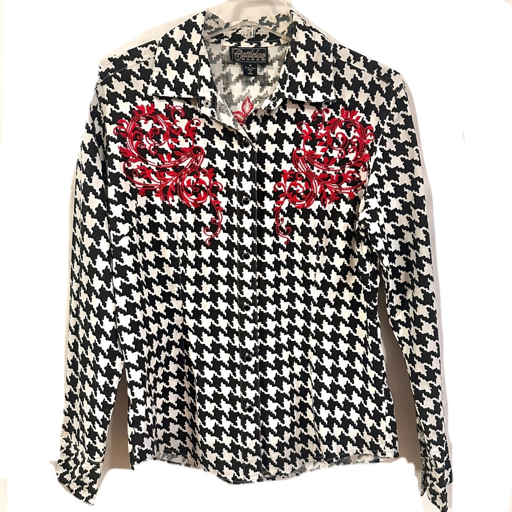 Cattlelac Ranch Womens Size M Houndstooth Pearl Snap Shirt Red Scroll Graphic
